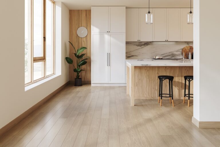 Empty,,Bright,Open-plan,Room,Featuring,A,Kitchen,Island,,Natural,Wood